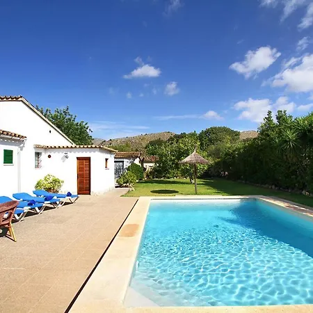 Rei Villa *